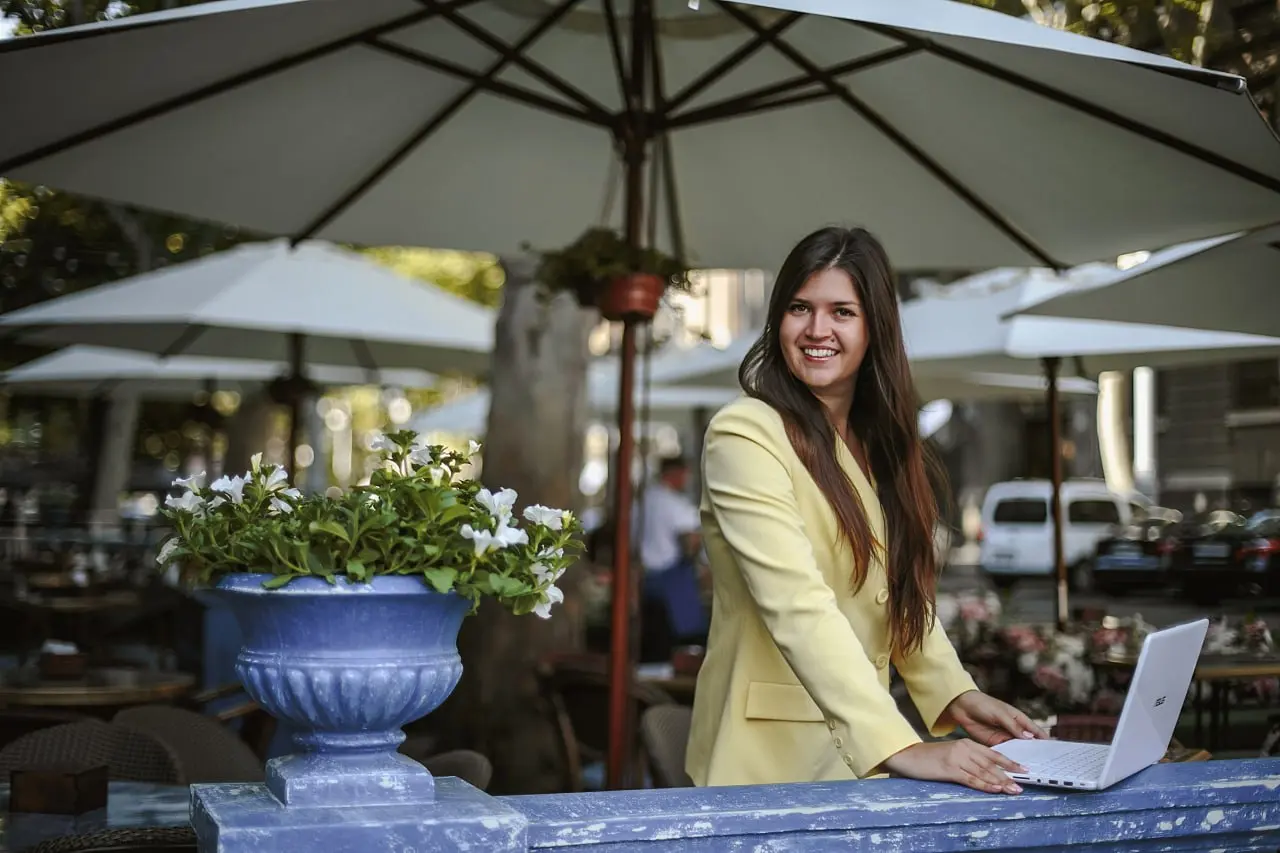 Tetiana Drebot working with SME clients